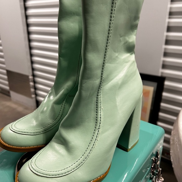 Nasty Gal Curve ‘Em Mint Green Ankle Boots - Picture 5 of 6
